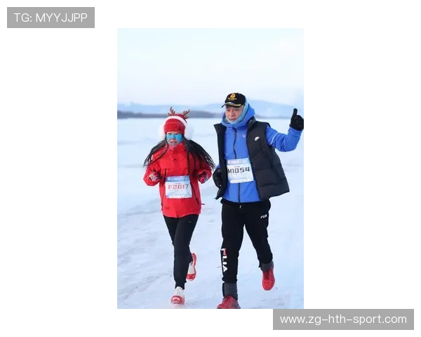 世界冠军水下训练画面疯传：揭秘顶级选手的极限之旅